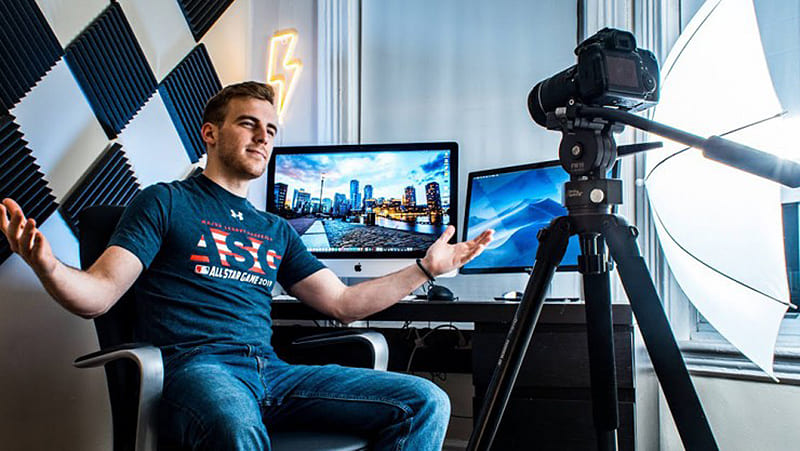 How to Properly Position Your Camera or Phone for Recording: Angle ...